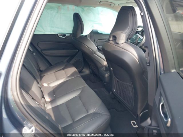 YV4L12RL4R1775828 Volvo Xc60 B5 Plus Dark Theme