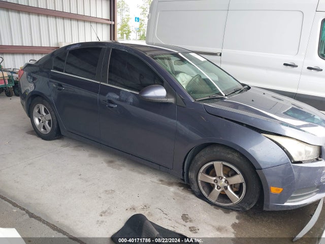 1G1PK5SB1E7434875 Chevrolet CRUZE LT