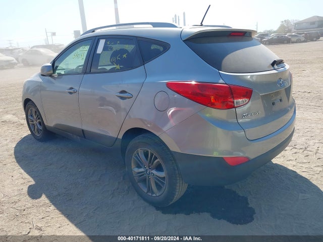 Hyundai TUCSON SE 2015 KM8JU3AG7FU107727 Image 3