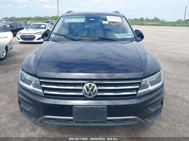 3VV3B7AX7MM115114 Volkswagen Tiguan 2.0t Se/2.0t Se R-line Black/2.0t Sel