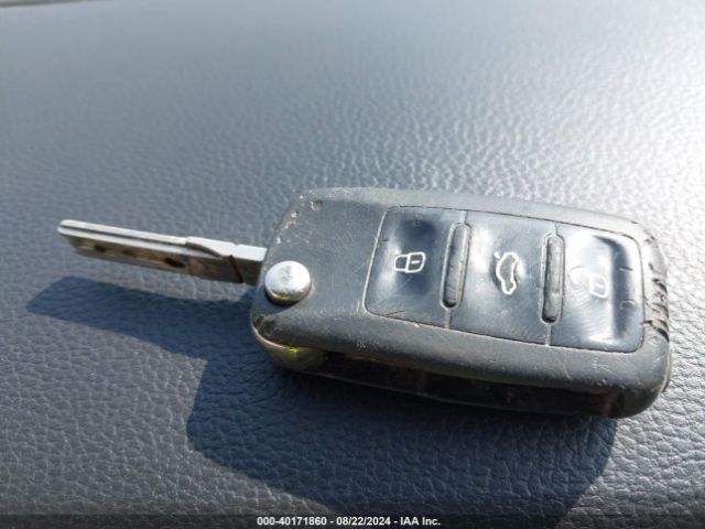 3VW3L7AJ0EM364392 Volkswagen Jetta 2.0l Tdi