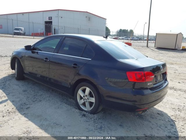 3VW3L7AJ0EM364392 Volkswagen Jetta 2.0l Tdi