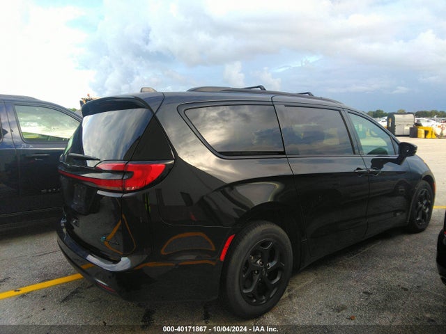Chrysler Pacifica Hybrid Premium S Appearance Pkg 2024 2C4RC1S76RR103148 Image 13