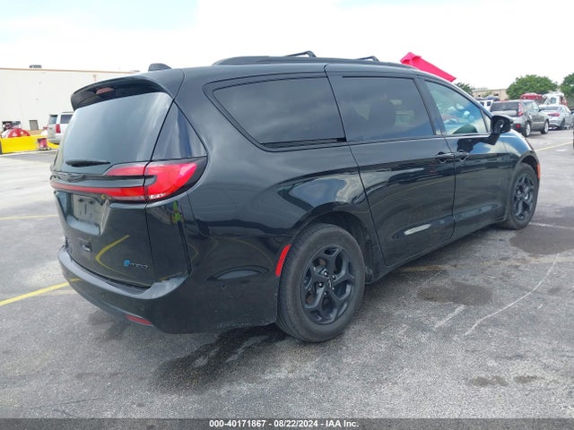Chrysler Pacifica Hybrid Premium S Appearance Pkg 2024 2C4RC1S76RR103148 Image 4
