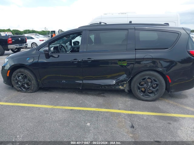 Chrysler Pacifica Hybrid Premium S Appearance Pkg 2024 2C4RC1S76RR103148 Image 6