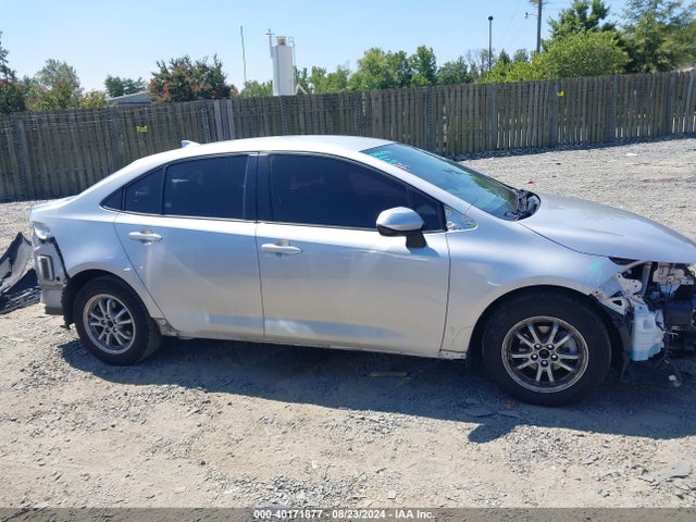 Toyota Corolla Hybrid Le 2022 JTDEAMDE5NJ043279 Image 14