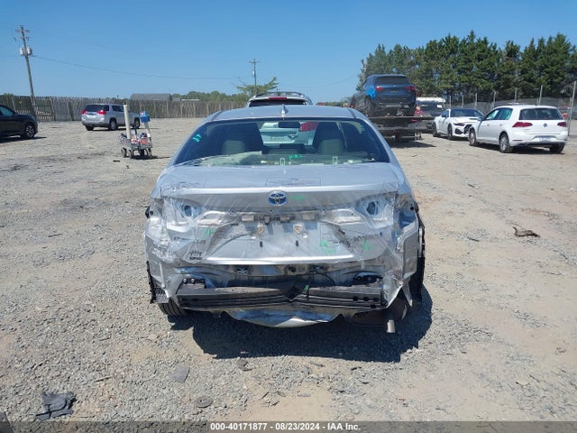 Toyota Corolla Hybrid Le 2022 JTDEAMDE5NJ043279 Image 17