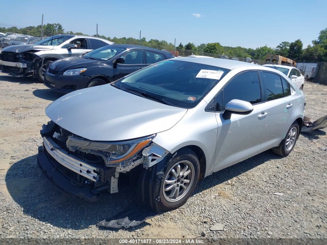 Toyota Corolla Hybrid Le 2022 JTDEAMDE5NJ043279 Image 2