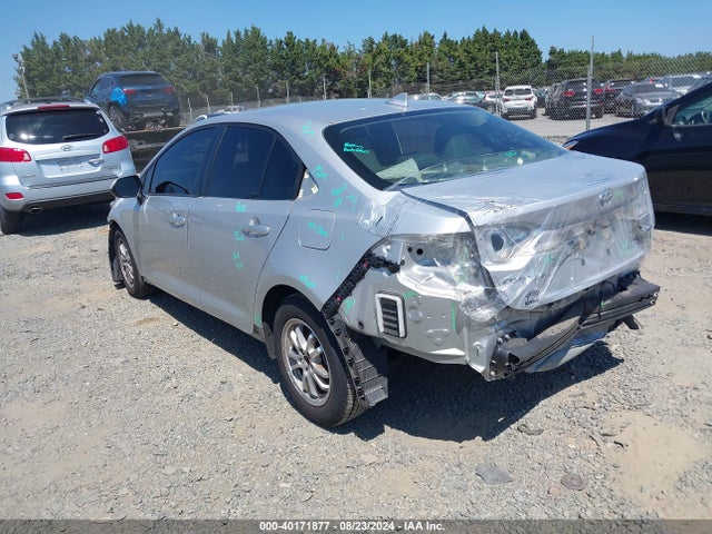 Toyota Corolla Hybrid Le 2022 JTDEAMDE5NJ043279 Image 3