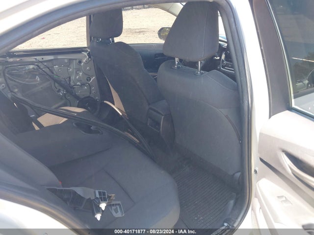 Toyota Corolla Hybrid Le 2022 JTDEAMDE5NJ043279 Image 8