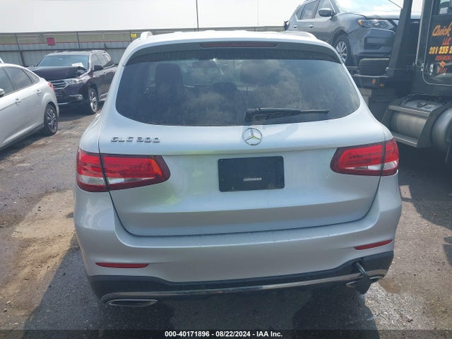 WDC0G4JB7HF129116 Mercedes-Benz GLC 300