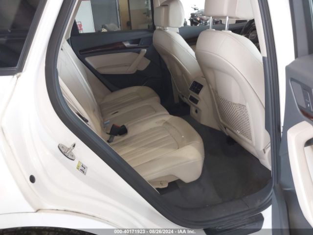 WA1ANAFY2J2129852 Audi Q5 2.0t Premium/2.0t Tech Premium
