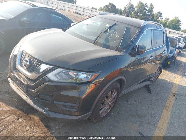 Nissan ROGUE SV 2017 KNMAT2MV3HP506809 Image 2