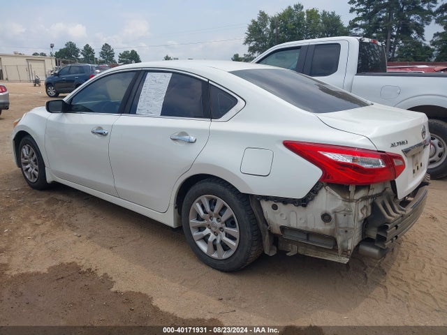 Nissan Altima 2.5 S 2016 1N4AL3AP5GN333502 Image 3