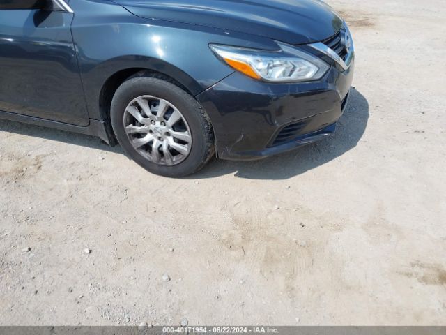 1N4AL3AP0HC222661 Nissan Altima 2.5 S