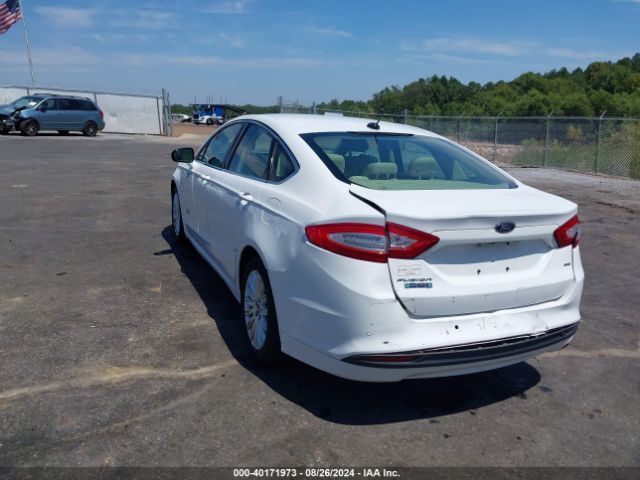 3FA6P0PU8GR394460 Ford Fusion Energi Se Luxury