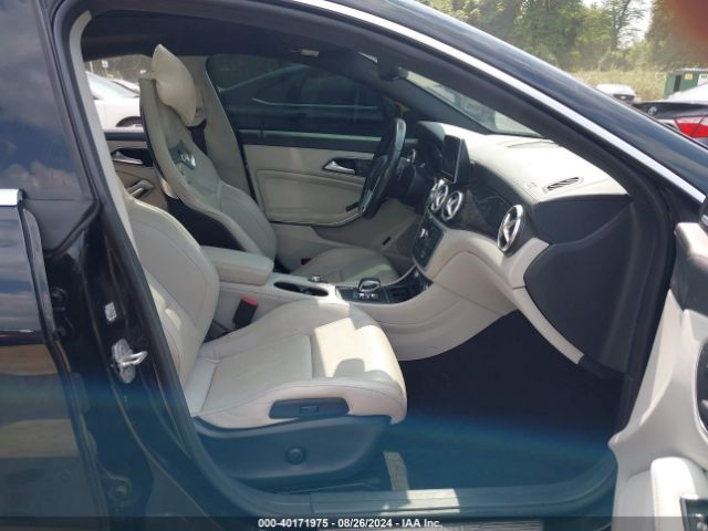 WDDSJ5CB7EN152146 Mercedes-Benz Cla 45 Amg 4matic