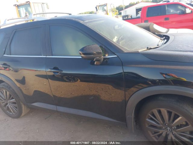 5N1DR3CB5NC252107 Nissan Pathfinder Sl 2wd