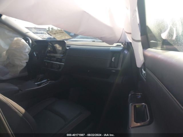 5N1DR3CB5NC252107 Nissan Pathfinder Sl 2wd