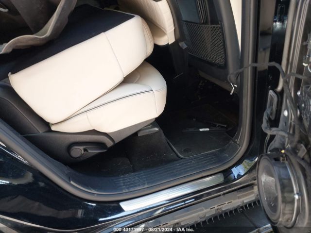 4JGDF7DE7HA877164 Mercedes-Benz Gls 550 4matic