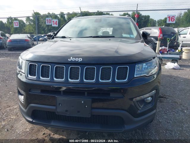 3C4NJDBB9LT156375 Jeep Compass Latitude 4x4