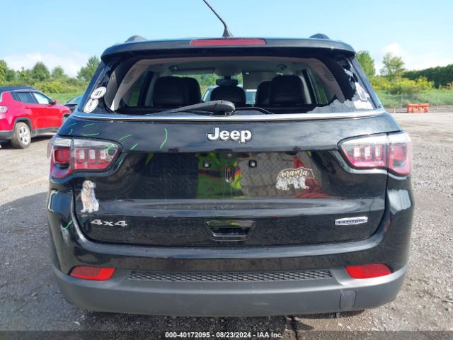 3C4NJDBB9LT156375 Jeep Compass Latitude 4x4