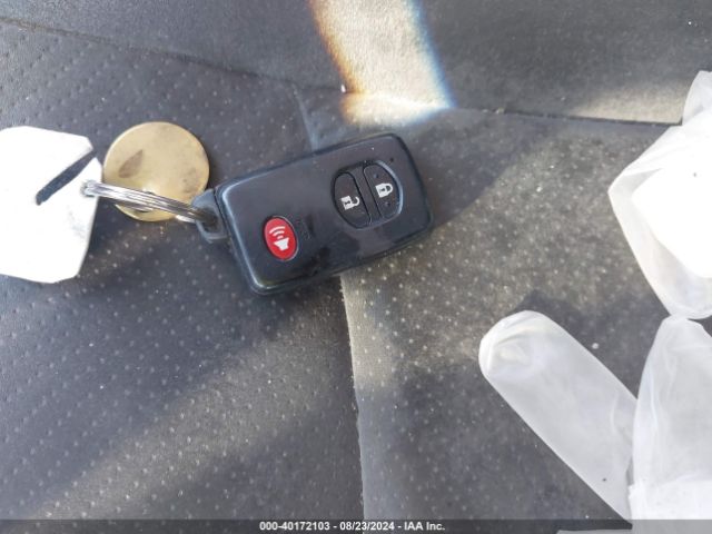 JTDKN3DU1F1997375 Toyota Prius Two