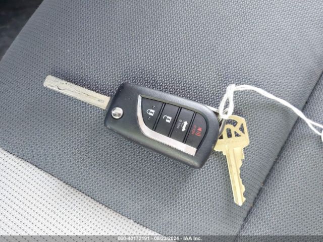 5YFB4MDE0PP067899 Toyota COROLLA LE