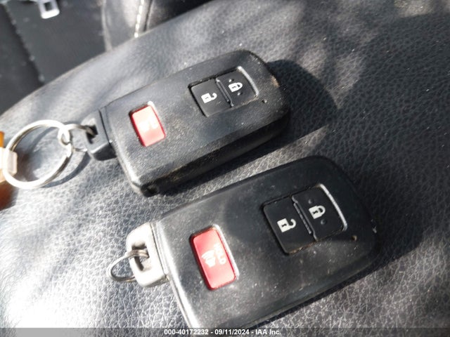 Toyota Rav4 Xle 2018 JTMWFREV8JJ186271 Image 11