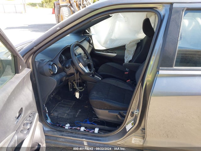 Nissan KICKS SV 2018 3N1CP5CUXJL538569 Image 5