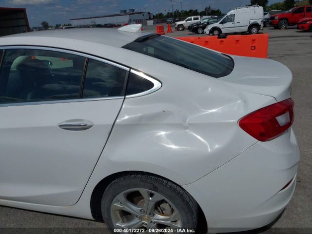1G1BF5SM7H7249492 Chevrolet Cruze Premier Auto
