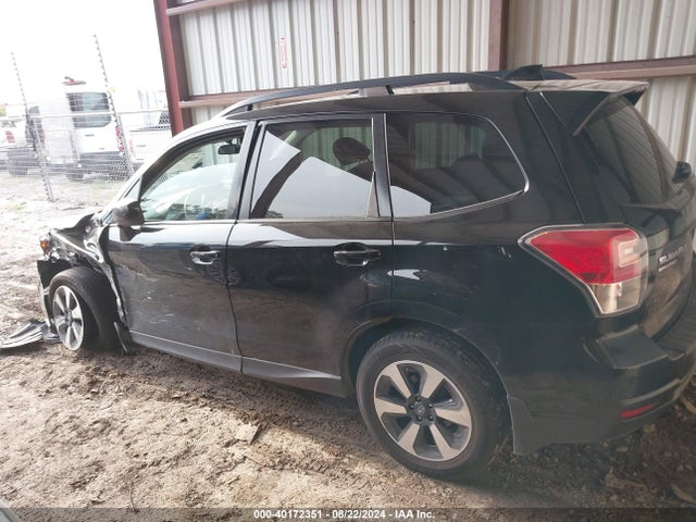 Subaru Forester 2.5i Premium 2017 JF2SJAEC9HH546034 Image 14