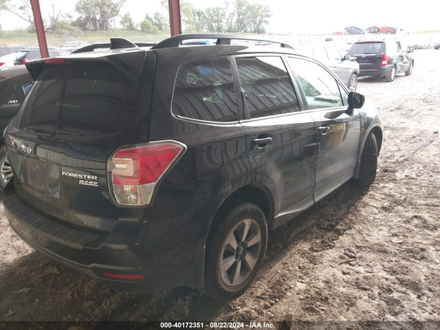 Subaru Forester 2.5i Premium 2017 JF2SJAEC9HH546034 Image 4