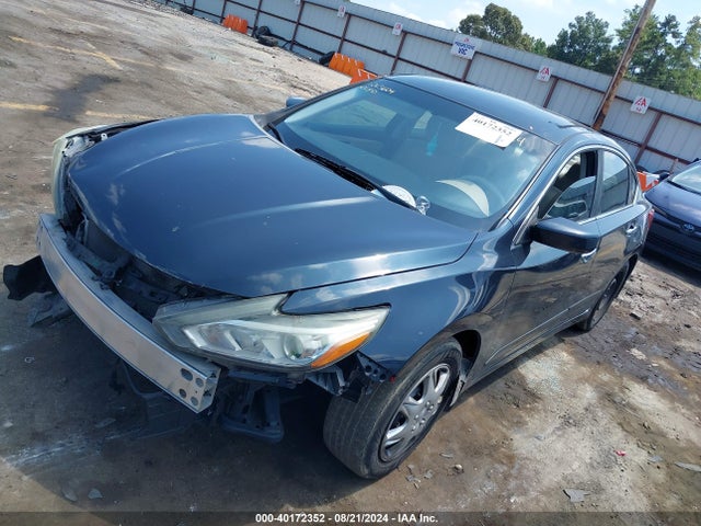 Nissan Altima 2.5 S 2016 1N4AL3AP8GC124265 Image 2