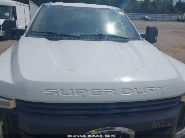 1FT7W3AT0JEC82538 Ford F-350 Xl