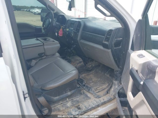 1FT7W3AT0JEC82538 Ford F-350 Xl