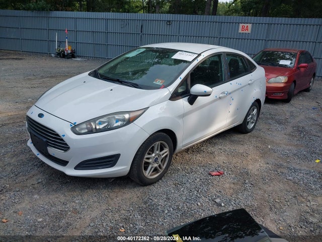 Ford FIESTA SE 2017 3FADP4BJ7HM137252 Image 2