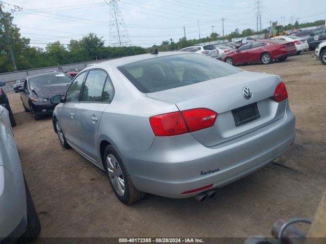 3VWD17AJ1EM241436 Volkswagen Jetta 1.8t Se