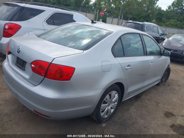3VWD17AJ1EM241436 Volkswagen Jetta 1.8t Se