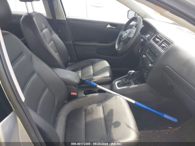 3VWD17AJ1EM241436 Volkswagen Jetta 1.8t Se