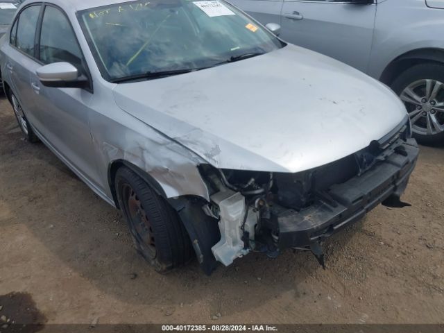 3VWD17AJ1EM241436 Volkswagen Jetta 1.8t Se