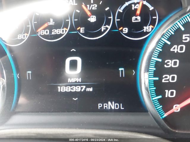 1GNSKHKC8HR398887 Chevrolet Suburban Lt