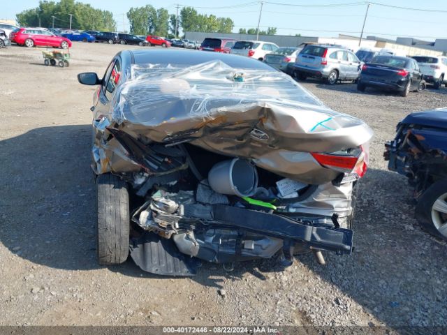 5NPDH4AE1EH531813 Hyundai ELANTRA SE