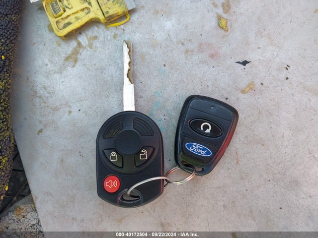 1FMCU9GX5GUC24730 Ford ESCAPE SE