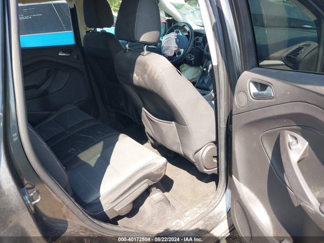 1FMCU9GX5GUC24730 Ford ESCAPE SE