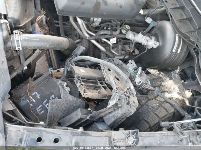 1C6RR7FG0JS224795 RAM 1500 Express Quad Cab 4x4 6'4 Box