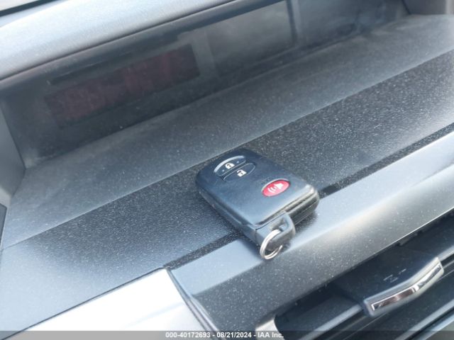 JTDZN3EU6FJ024523 Toyota Prius V Three