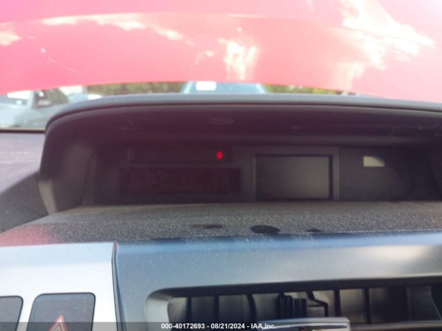 JTDZN3EU6FJ024523 Toyota Prius V Three