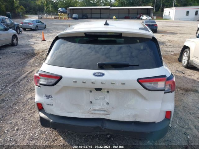 1FMCU0G63NUA73340 Ford ESCAPE SE