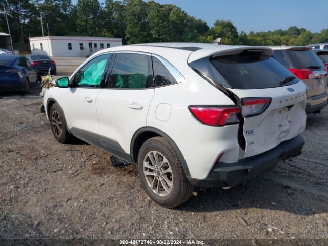 1FMCU0G63NUA73340 Ford ESCAPE SE